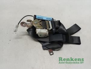 Used Front seatbelt, right Renault Clio III (BR/CR) 1.2 16V 75 Price € 35,00 Margin scheme offered by Renkens Auto-Onderdelen B.V.