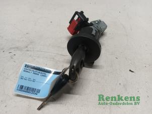 Gebrauchte Zündschloss + Schlüssel Renault Modus/Grand Modus (JP) Preis € 35,00 Margenregelung angeboten von Renkens Auto-Onderdelen B.V.