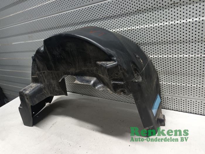Używane Nadkole Citroen Nemo Combi (AJ) 1.4 Cena € 20,00 Procedura marży oferowane przez Renkens Auto-Onderdelen B.V.
