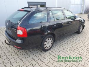 Used Taillight, right Skoda Octavia Combi (1Z5) 1.6 TDI Greenline Price on request offered by Renkens Auto-Onderdelen B.V.