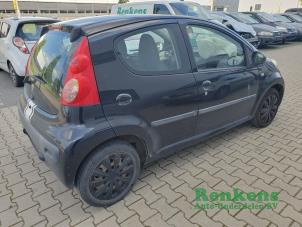 Used Sill, right Peugeot 107 1.0 12V Price on request offered by Renkens Auto-Onderdelen B.V.