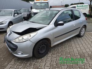Used Wing mirror, left Peugeot 206+ (2L/M) 1.4 XS Price on request offered by Renkens Auto-Onderdelen B.V.