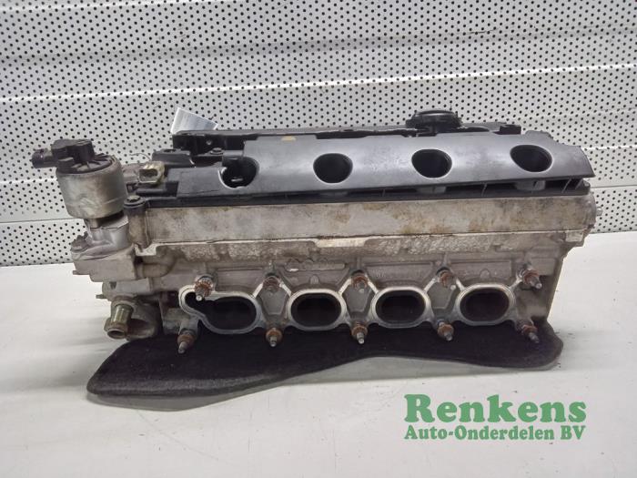 Cylinder head Citroen Xsara Picasso 2.0 16V - RFN
