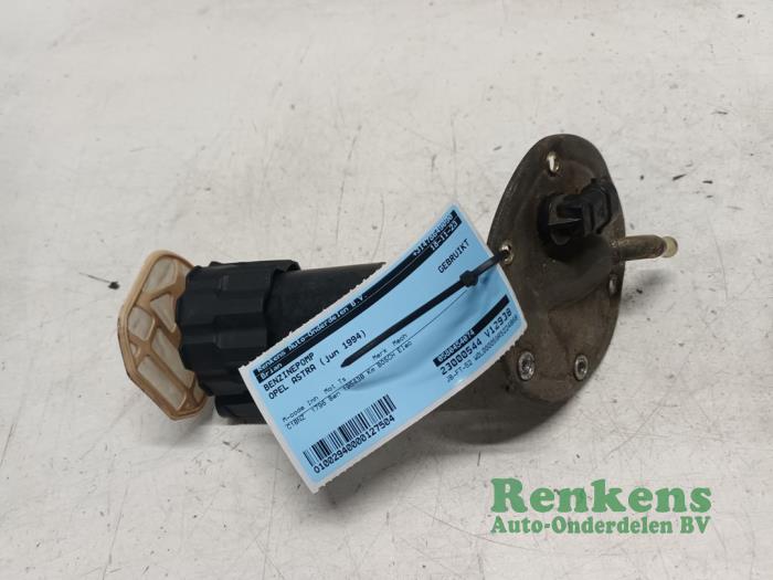Usagé Pompe essence Opel Astra F (53/54/58/59) 1.8i GL/GT/GLS/CD Prix € 30,00 Règlement à la marge proposé par Renkens Auto-Onderdelen B.V.