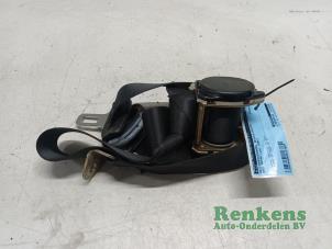Used Rear seatbelt, right Opel Astra F (53/54/58/59) 1.8i GL/GT/GLS/CD Price € 25,00 Margin scheme offered by Renkens Auto-Onderdelen B.V.