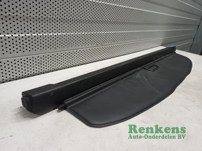 Luggage compartment cover from a Fiat Croma (194) 1.9 JTD Multijet 16V 2006