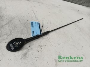 Używane Antena Ford Fiesta 6 (JA8) 1.0 EcoBoost 12V Sport Cena € 25,00 Procedura marży oferowane przez Renkens Auto-Onderdelen B.V.