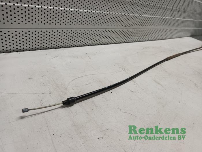 Parking brake cable from a Ford Focus C-Max 1.8 16V 2004