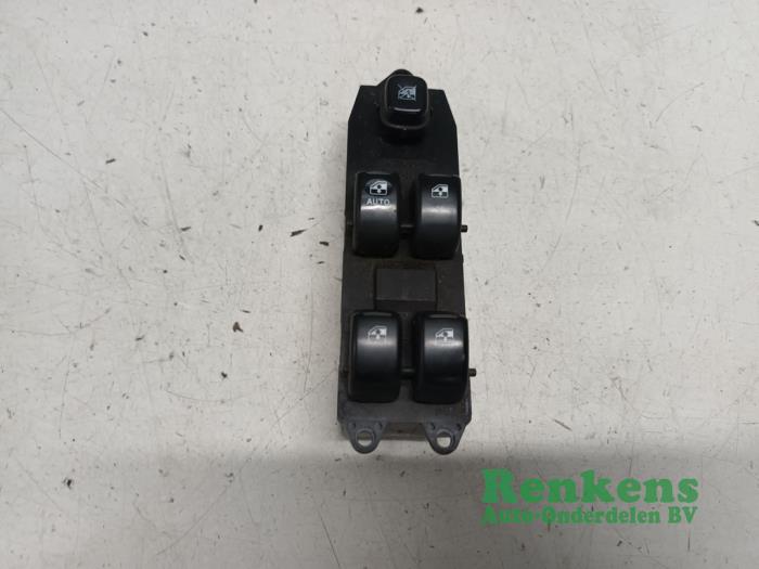Usados Interruptor de ventanilla eléctrica Chevrolet Tacuma 2.0 CDX 16V Precio € 25,00 Norma de margen ofrecido por Renkens Auto-Onderdelen B.V.