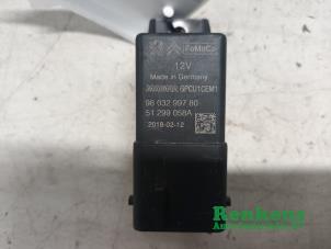 Used Glow plug relay Ford Transit Courier 1.5 TDCi 75 Price € 15,00 Margin scheme offered by Renkens Auto-Onderdelen B.V.