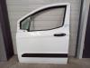 Door 2-door, left from a Ford Transit Courier, 2014 1.5 TDCi 75, Delivery, Diesel, 1.499cc, 55kW (75pk), FWD, UGCA; UGCB; XUCC; XUCD; XUCE, 2014-02 2018