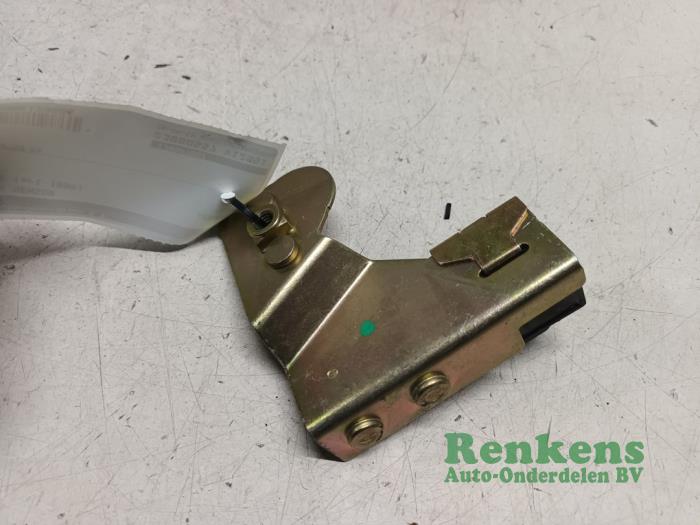 Begagnade Styrvinkelsensor Volkswagen New Beetle (9C1/9G1) 2.0 Pris på förfrågan erbjuds av Renkens Auto-Onderdelen B.V.