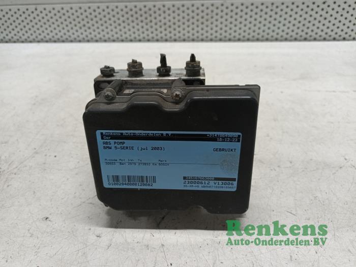 Usagé Bloc ABS BMW 5 serie (E60) 530i 24V Prix € 60,00 Règlement à la marge proposé par Renkens Auto-Onderdelen B.V.