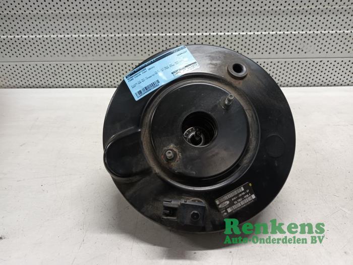 Usagé Servo frein Ford Focus 3 Wagon 1.0 Ti-VCT EcoBoost 12V 100 Prix € 40,00 Règlement à la marge proposé par Renkens Auto-Onderdelen B.V.