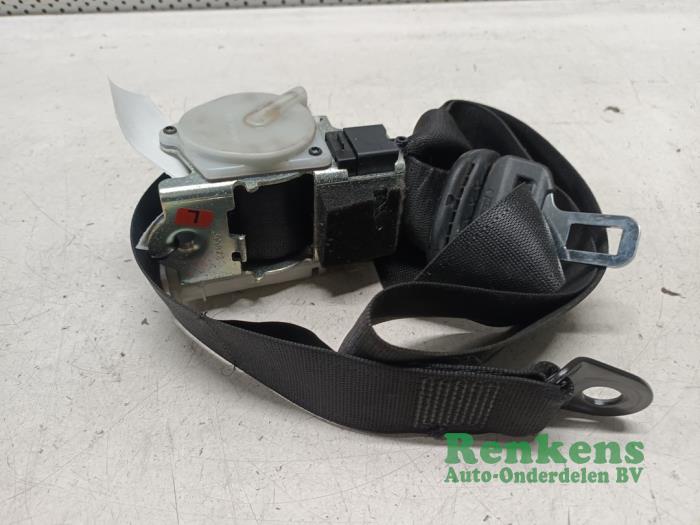 Front seatbelt, left from a Opel Omega B (25/26/27) 2.2 16V 2000