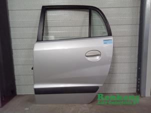 Gebrauchte Tür 4-türig links hinten Hyundai Atos 1.0 12V Preis € 75,00 Margenregelung angeboten von Renkens Auto-Onderdelen B.V.