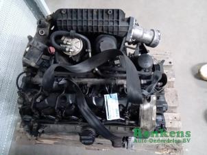 Used Engine Mercedes E (W211) 2.7 E-270 CDI 20V Price on request offered by Renkens Auto-Onderdelen B.V.
