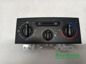 Usados Panel de control de calefacción Citroen Berlingo Multispace 1.6 Hdi 75 Precio de solicitud ofrecido por Renkens Auto-Onderdelen B.V.