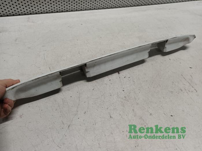 Tailgate handle from a Citroën Berlingo 1.9 D 2005
