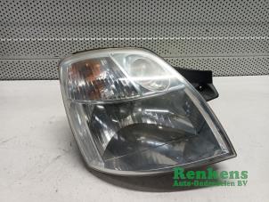 Used Headlight, right Kia Picanto (BA) 1.0 12V Price € 35,00 Margin scheme offered by Renkens Auto-Onderdelen B.V.