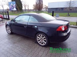 Used Rear-wheel drive axle Volkswagen Eos (1F7/F8) 2.0 FSI 16V Price on request offered by Renkens Auto-Onderdelen B.V.