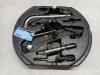 Tool set from a Seat Leon (1P1), 2005 / 2013 1.4 TSI 16V, Hatchback, 4-dr, Petrol, 1.390cc, 92kW (125pk), FWD, CAXC, 2007-11 / 2012-12, 1P1 2009