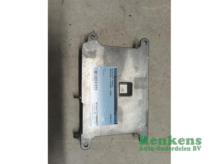 Używane Modul Bluetooth Mercedes C Sportcoupé (C203) 1.8 C-160 Cena € 40,00 Procedura marży oferowane przez Renkens Auto-Onderdelen B.V.