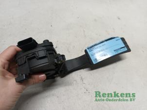 Used Accelerator pedal Renault Clio IV (5R) 1.5 dCi 90 FAP Price € 20,00 Margin scheme offered by Renkens Auto-Onderdelen B.V.