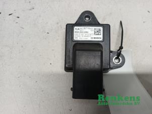 Used Glow plug relay Peugeot 208 I (CA/CC/CK/CL) 1.6 Blue HDi 100 Price € 20,00 Margin scheme offered by Renkens Auto-Onderdelen B.V.