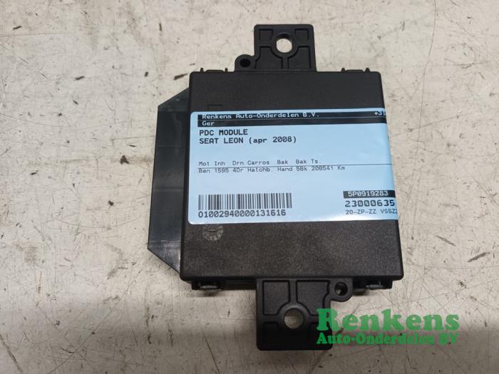 Begagnade PDC-modul Seat Leon (1P1) 1.6 Pris € 20,00 Marginaltabell erbjuds av Renkens Auto-Onderdelen B.V.