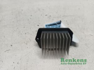 Used Heater resistor Honda Civic (FK1/2/3) 1.6 i-DTEC Advanced 16V Price € 20,00 Margin scheme offered by Renkens Auto-Onderdelen B.V.