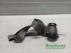 Used Front seatbelt, left Renault Twingo (C06) 1.2 Price € 25,00 Margin scheme offered by Renkens Auto-Onderdelen B.V.