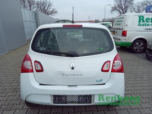Used Rear bumper Renault Twingo II (CN) 1.2 16V Price on request offered by Renkens Auto-Onderdelen B.V.