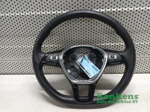 Used Steering wheel Volkswagen T-Roc 1.0 TSI 12V BlueMotion Price € 100,00 Margin scheme offered by Renkens Auto-Onderdelen B.V.