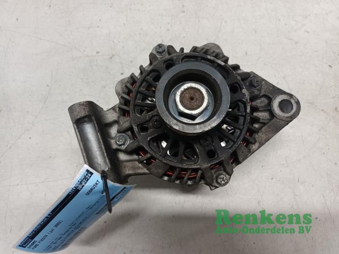 Begagnade Dynamo Ford Fiesta 5 (JD/JH) 1.6 16V Pris € 40,00 Marginaltabell erbjuds av Renkens Auto-Onderdelen B.V.
