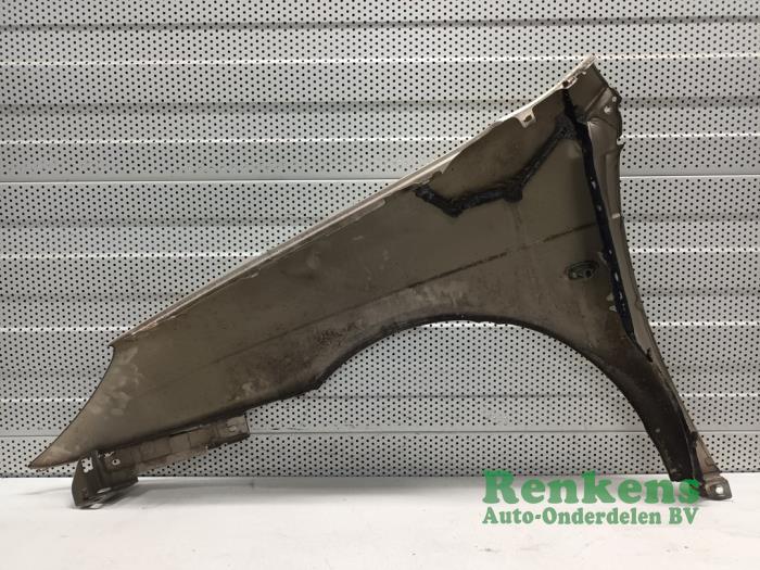 Front wing, right from a Citroën C5 II Break (RE) 2.0 16V 2005