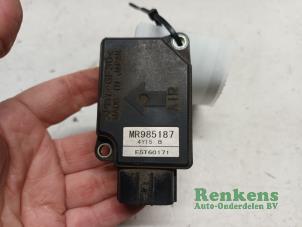 Usados Medidor de masa de aire Mitsubishi Grandis (NA) 2.4 16V MIVEC Precio € 20,00 Norma de margen ofrecido por Renkens Auto-Onderdelen B.V.