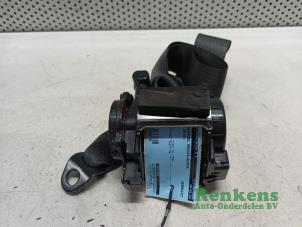 Used Rear seatbelt, right Opel Karl 1.0 12V Price on request offered by Renkens Auto-Onderdelen B.V.
