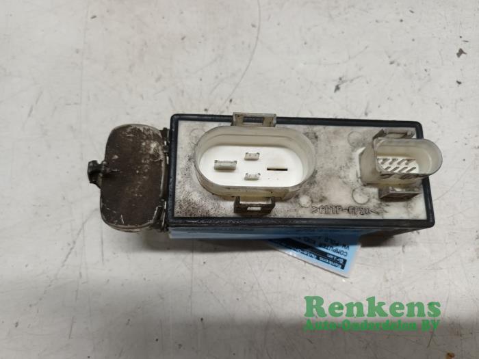 Usagé Ordinateur refroidisseur Volkswagen Polo III (6N1) 1.6i 75 Prix € 20,00 Règlement à la marge proposé par Renkens Auto-Onderdelen B.V.