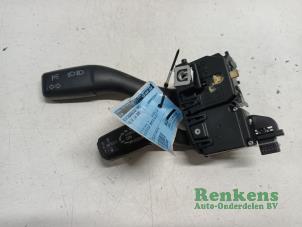 Usados Interruptor de indicador de dirección Audi A3 Sportback (8PA) 1.6 FSI 16V Precio € 25,00 Norma de margen ofrecido por Renkens Auto-Onderdelen B.V.