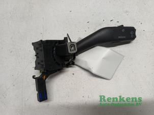 Usados Interruptor de limpiaparabrisas Seat Altea (5P1) 2.0 FSI 16V Precio € 20,00 Norma de margen ofrecido por Renkens Auto-Onderdelen B.V.