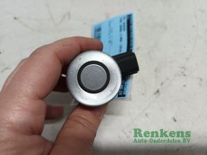 Used PDC Sensor Ford Grand C-Max (DXA) Price € 20,00 Margin scheme offered by Renkens Auto-Onderdelen B.V.