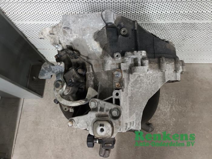 Gearbox from a Ford Grand C-Max (DXA)  2016