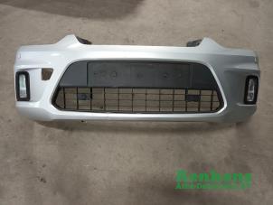 Used Front bumper Ford C-Max (DM2) 1.8 16V Price on request offered by Renkens Auto-Onderdelen B.V.