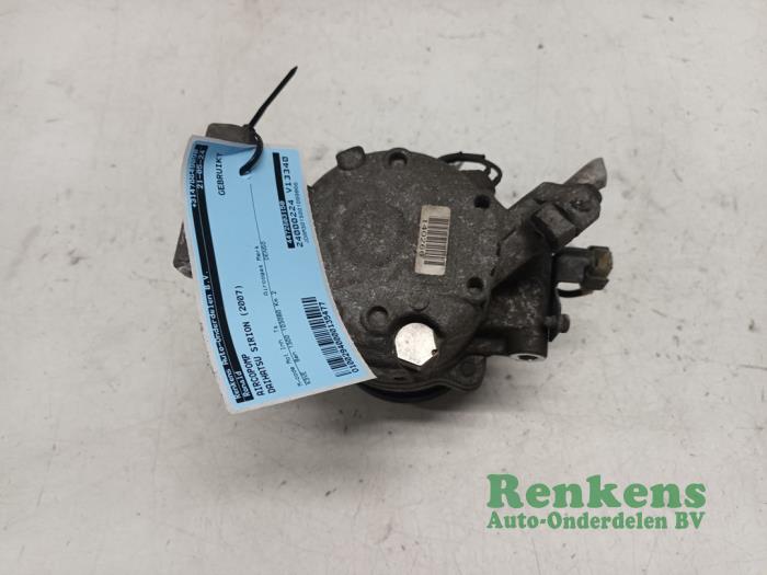Gebrauchte Klimapumpe Daihatsu Sirion 2 (M3) 1.3 16V DVVT Preis auf Anfrage angeboten von Renkens Auto-Onderdelen B.V.