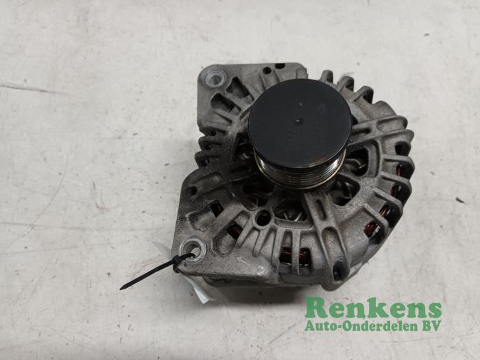 Usagé Dynamo Renault Scénic III (JZ) 2.0 16V CVT Prix € 50,00 Règlement à la marge proposé par Renkens Auto-Onderdelen B.V.