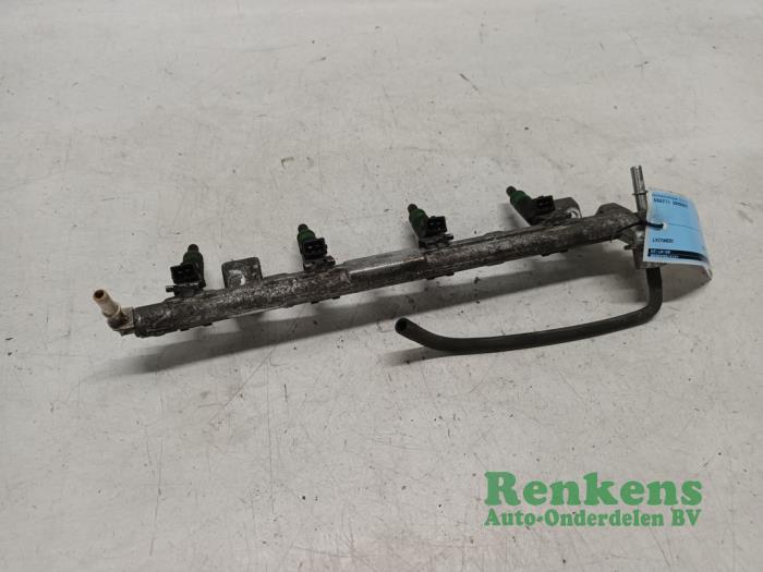 Usagé Système d'injection Ford Fiesta 5 (JD/JH) 1.6 16V Prix € 35,00 Règlement à la marge proposé par Renkens Auto-Onderdelen B.V.