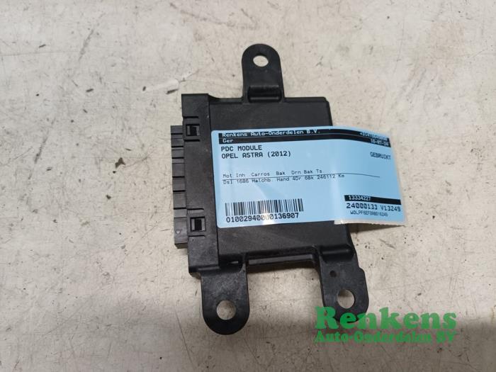 Usados Módulo PDC Opel Astra J (PC6/PD6/PE6/PF6) 1.7 CDTi 16V 125 Precio € 40,00 Norma de margen ofrecido por Renkens Auto-Onderdelen B.V.