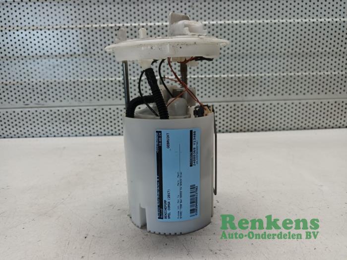 Usagé Pompe essence Opel Corsa E 1.4 16V Bi-Fuel Prix € 40,00 Règlement à la marge proposé par Renkens Auto-Onderdelen B.V.