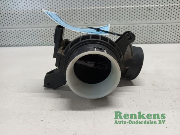 Gebrauchte Luftmassenmesser Ford Focus 3 1.0 Ti-VCT EcoBoost 12V 100 Preis € 45,00 Margenregelung angeboten von Renkens Auto-Onderdelen B.V.
